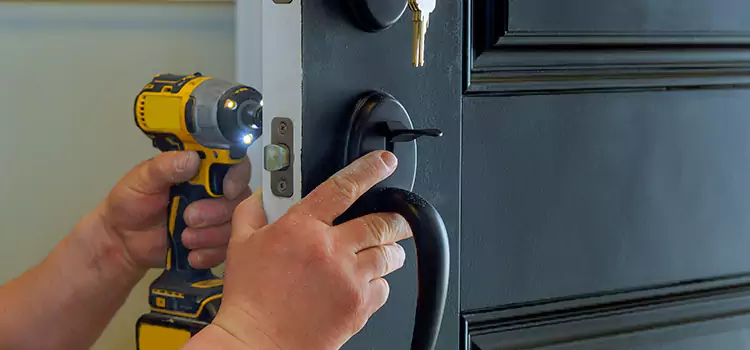 Mobile Automotive Locksmith Shafter
